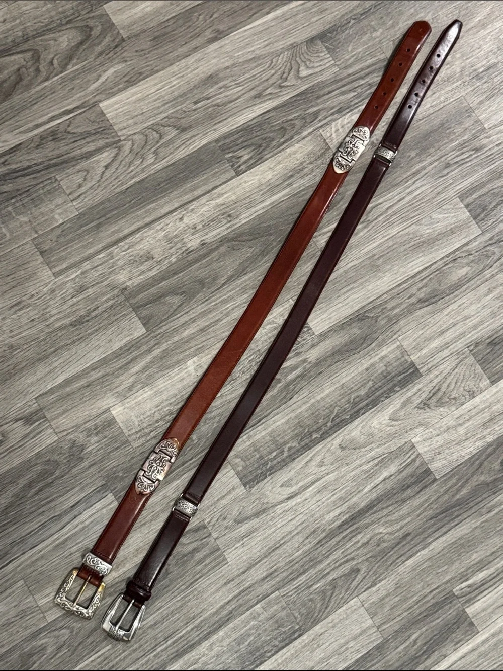 Bundle of 2 Fossil leather belts women’s sz L